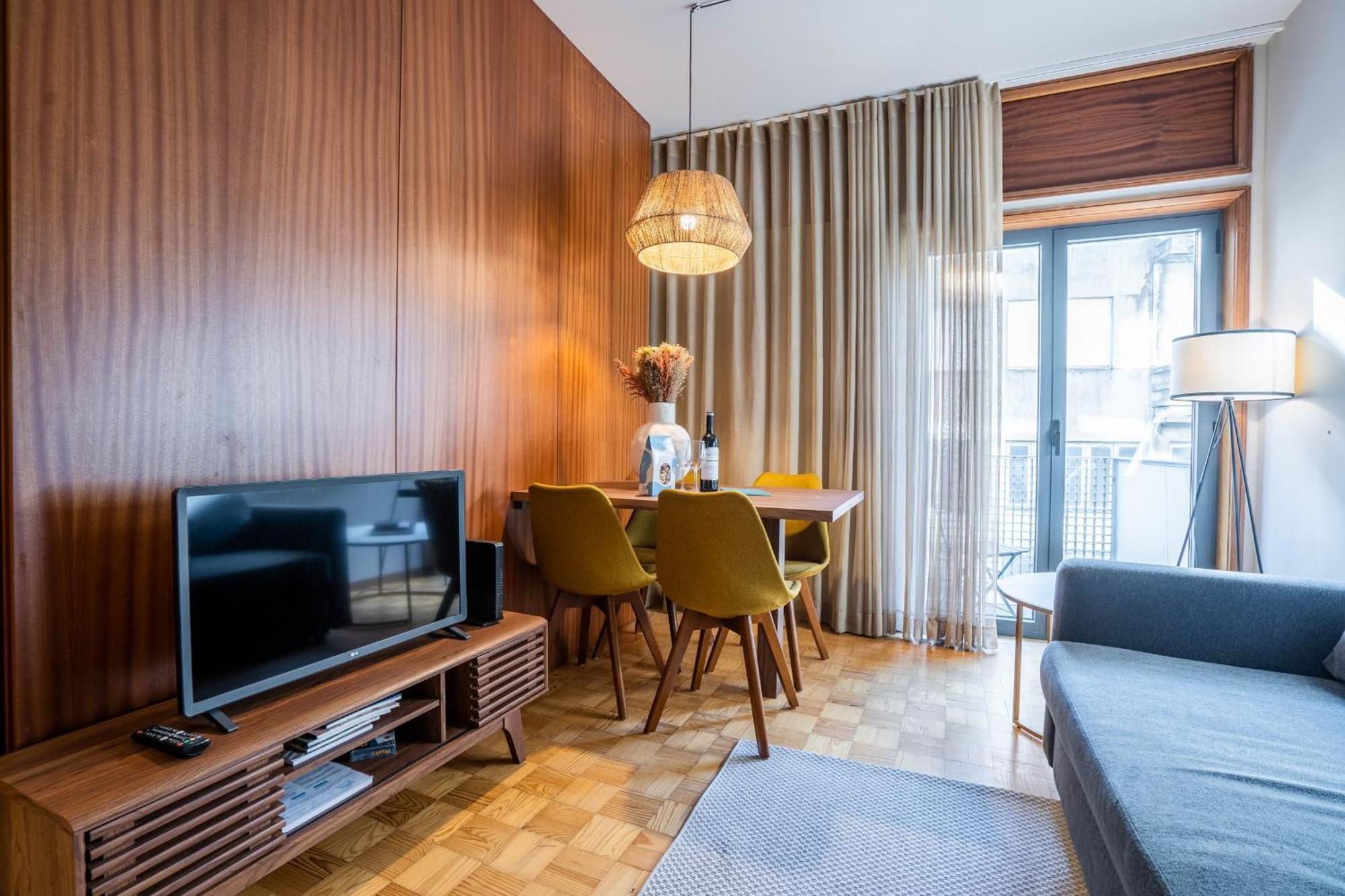 Firmeza388 Charming Flats Apartment